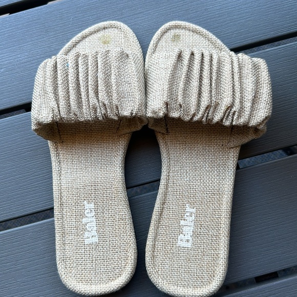 Women’s Slip on - Picture 6 of 9